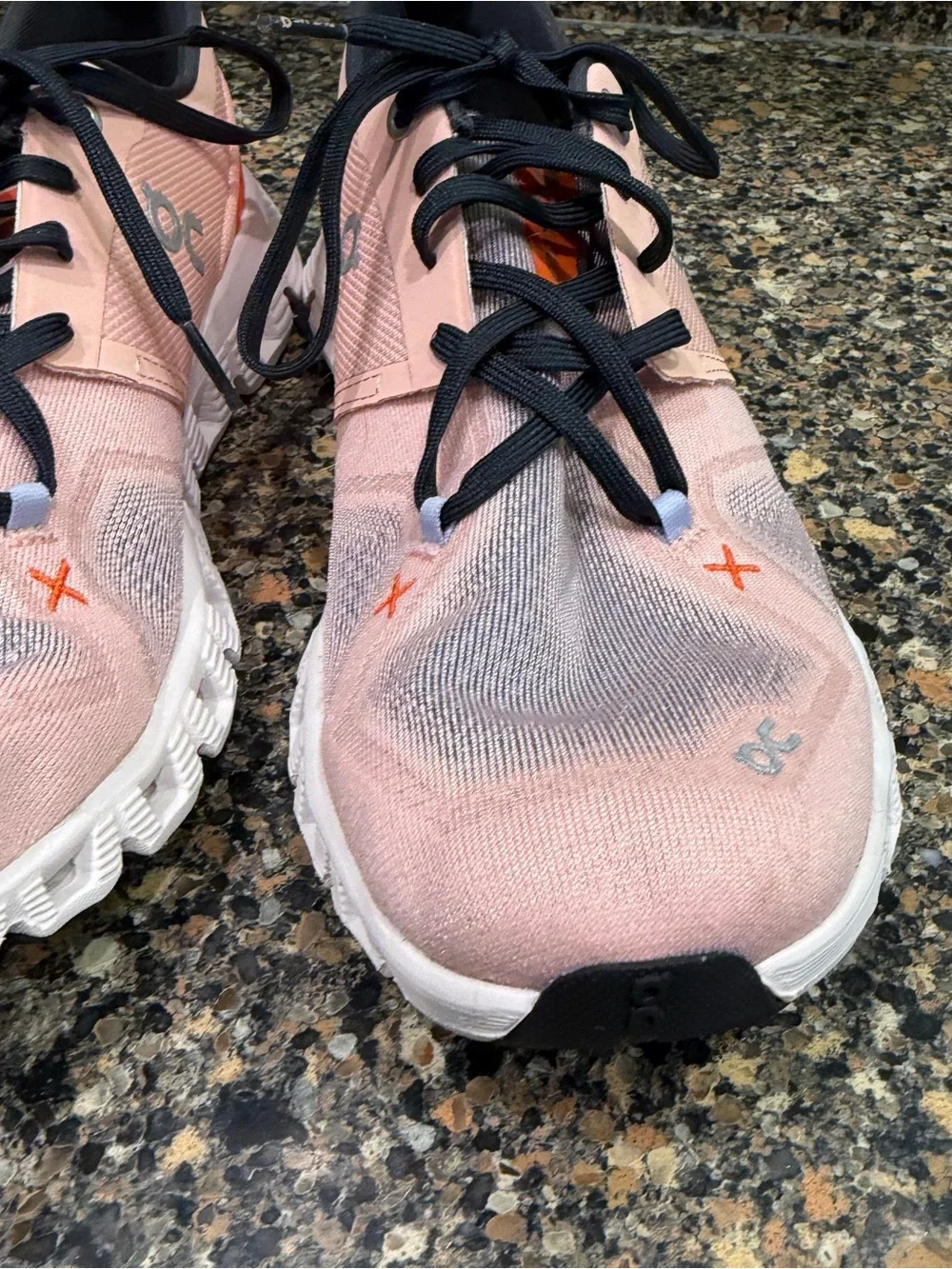 On Cloud Running Shoes in white with Orange Accent ladies 9